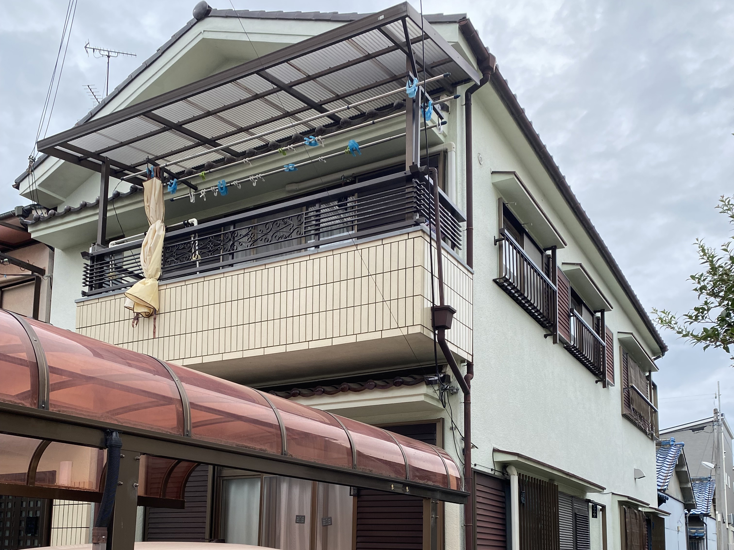 八尾市の戸建て外壁塗装・屋根改修工事の施工事例